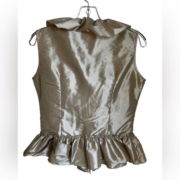 Samuel Dong Ruffled Zip Up Sleeveless Peplum Blouse Sz S  Beige. - Picture 4 of 5